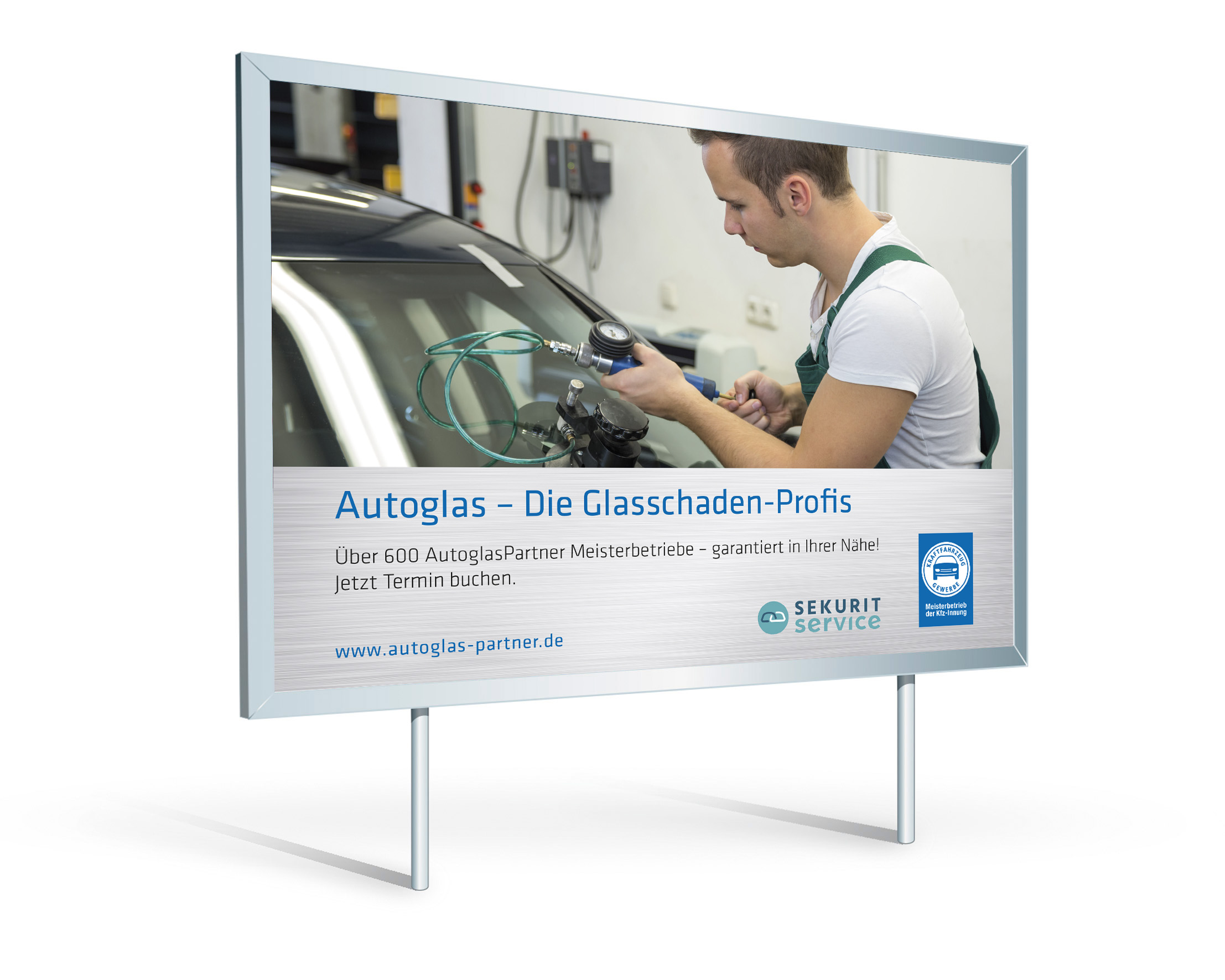 Großflächenplakat „Autoglas - Die Glasschaden-Profis" 