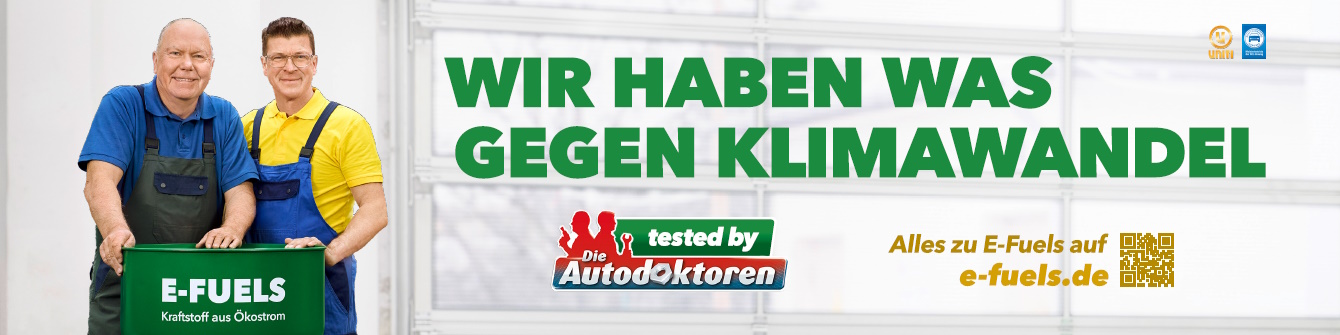 Spannbanner „ Die Autodoktoren tanken E-Fuels“ für Mitglieder