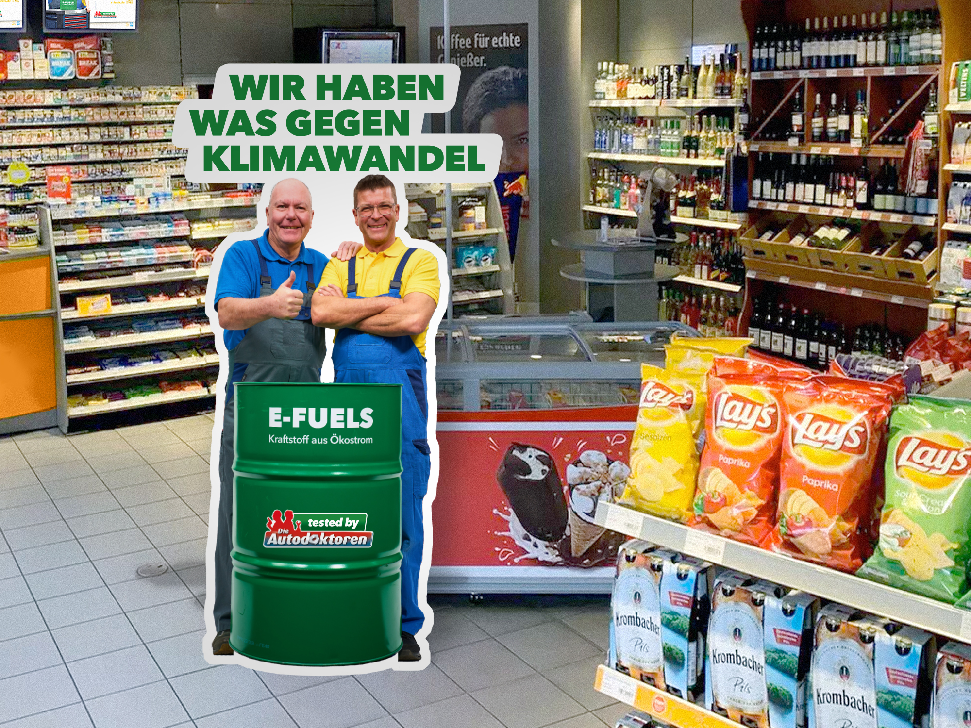 Pappaufsteller „Die Autodoktoren tanken E-Fuels“ für Mitglieder